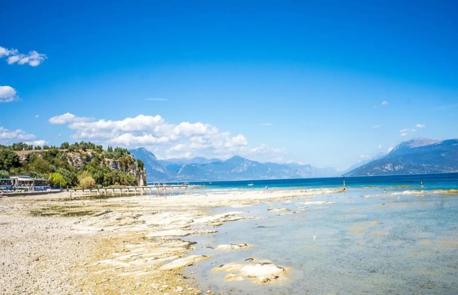 Parigi Apartment - 200M Dal Lago Con Vista Piscina Sirmione