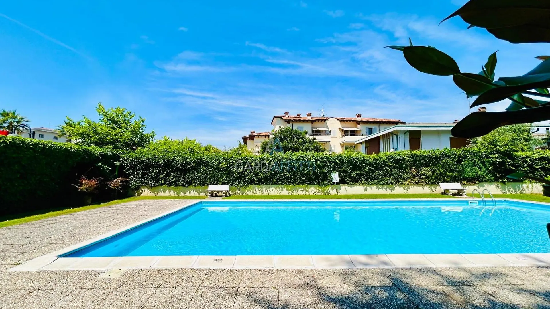 Parigi Apartment - 200M Dal Lago Con Vista Piscina Sirmione Włochy
