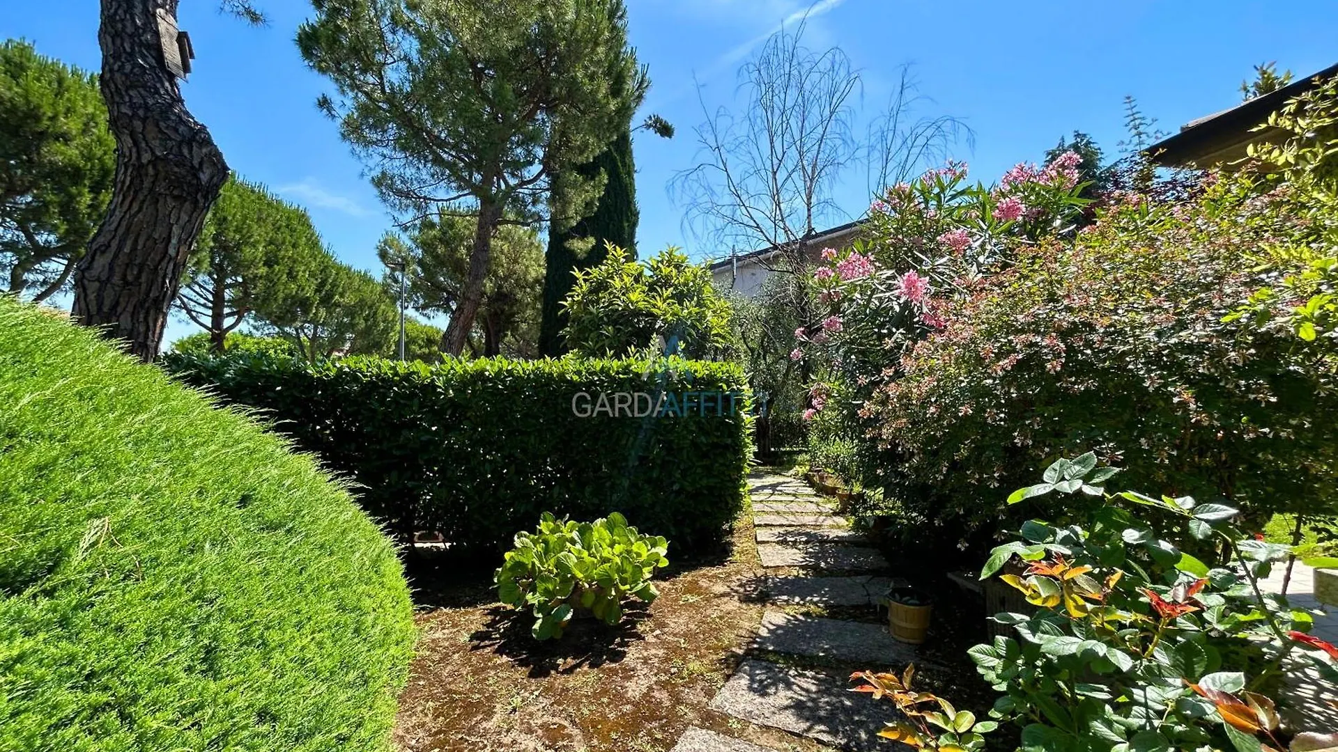 Parigi Apartment - 200M Dal Lago Con Vista Piscina Sirmione 0*,